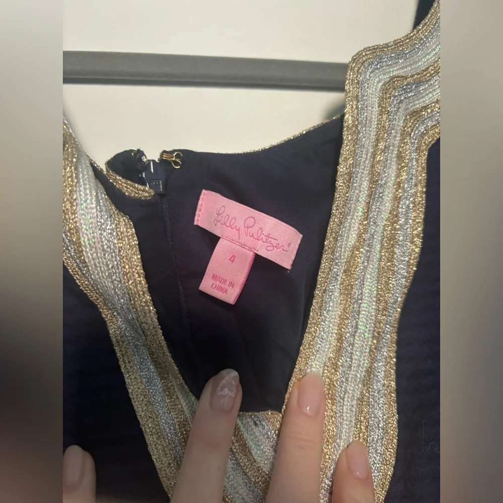 Elegant Navy Blue Dress with Gold Accents - Picture 4 of 4